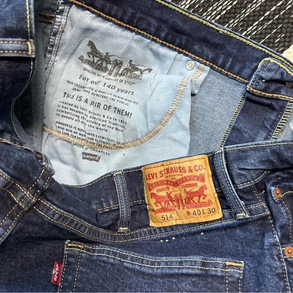 Levi's 514 Dark Wash Boot‎ Cut Jeans Size: W40/L30 - Picture 4 of 12